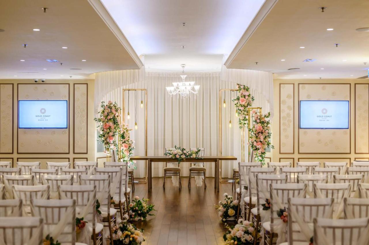 Hong Kong Gold Coast Hotel Екстер'єр фото The Chapel