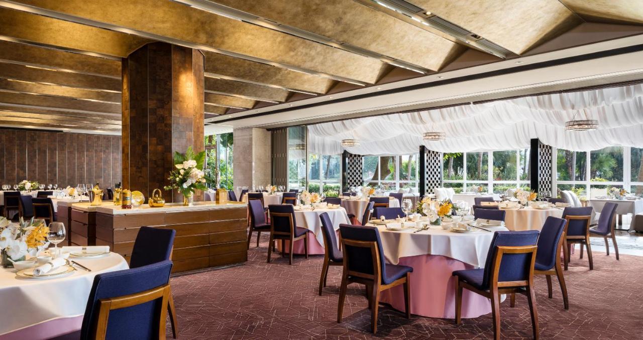 Hong Kong Gold Coast Hotel Екстер'єр фото The interior of the restaurant