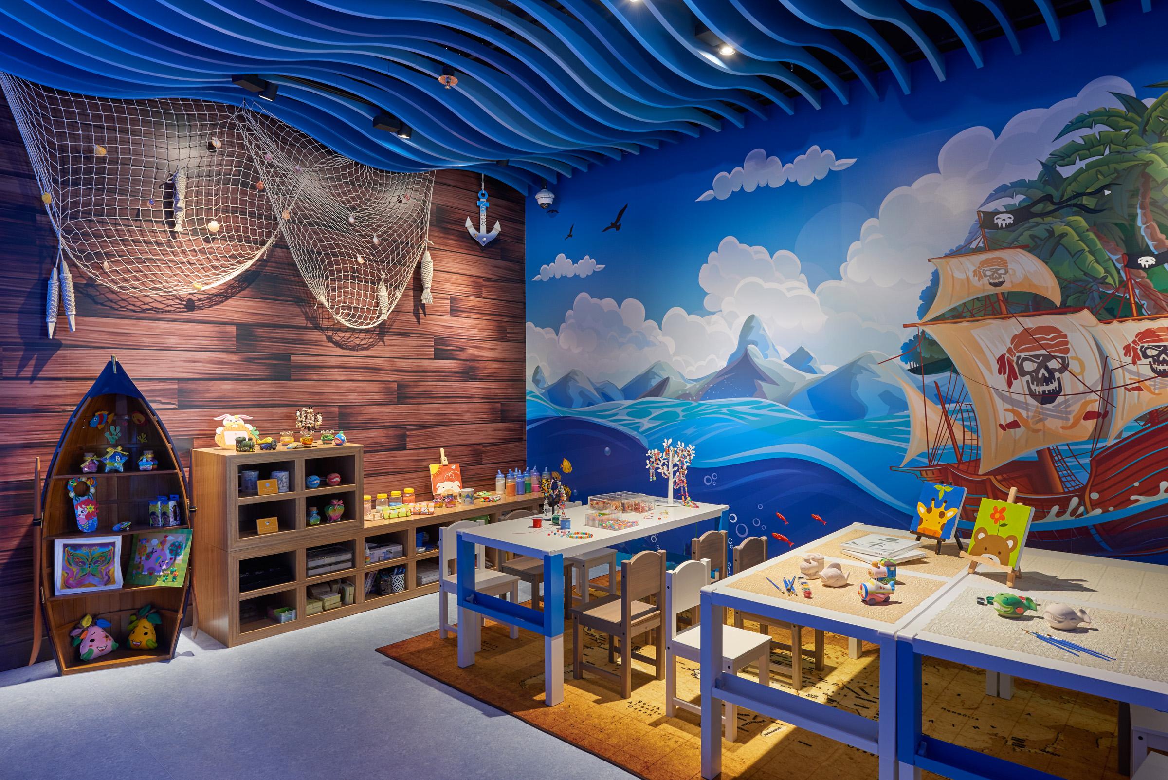 Hong Kong Gold Coast Hotel Екстер'єр фото The LEGO Studio