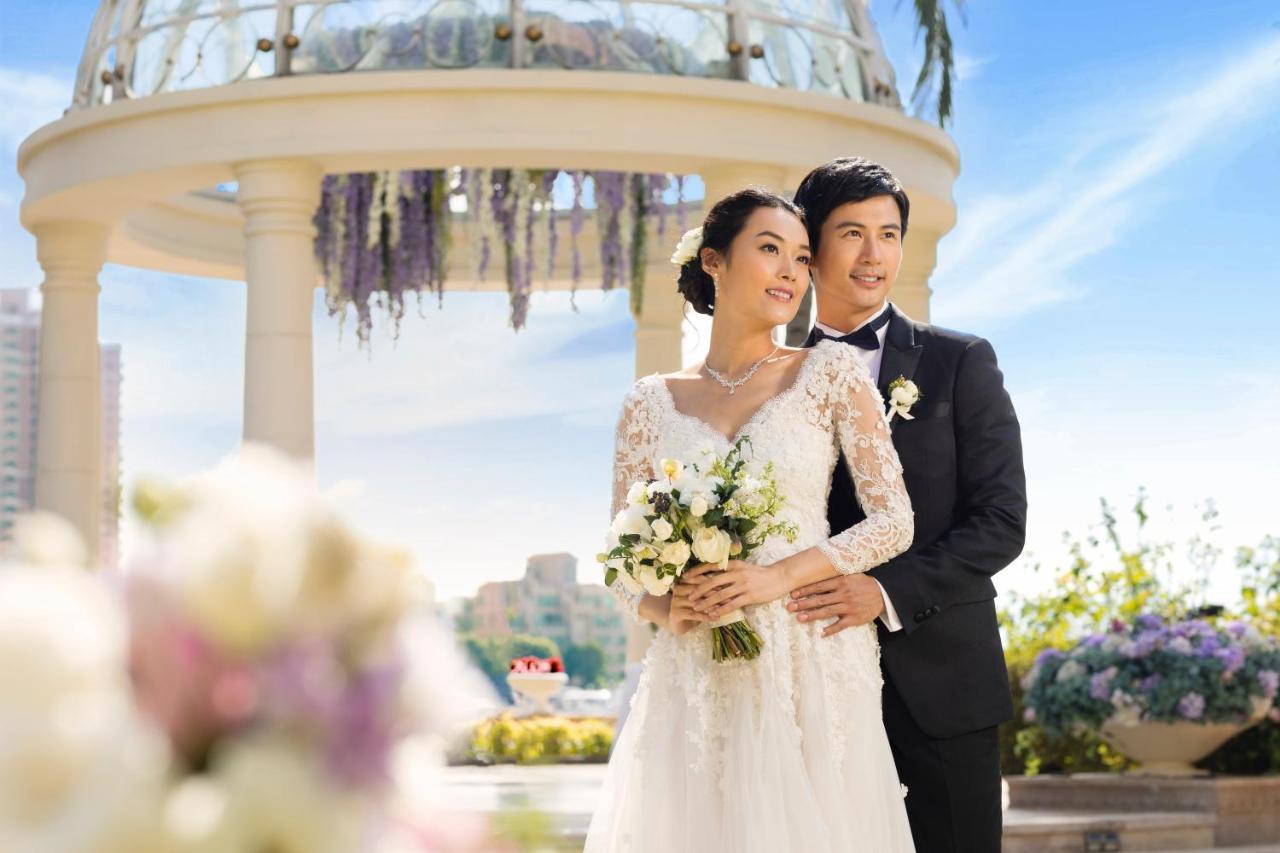 Hong Kong Gold Coast Hotel Екстер'єр фото Wedding in China