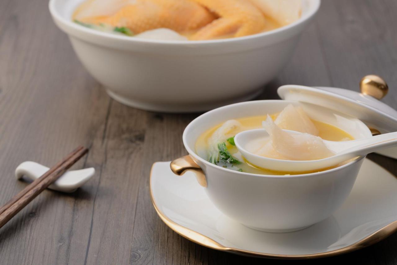 Hong Kong Gold Coast Hotel Екстер'єр фото Egg soup